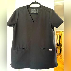 FIGS Casma Scrub Top